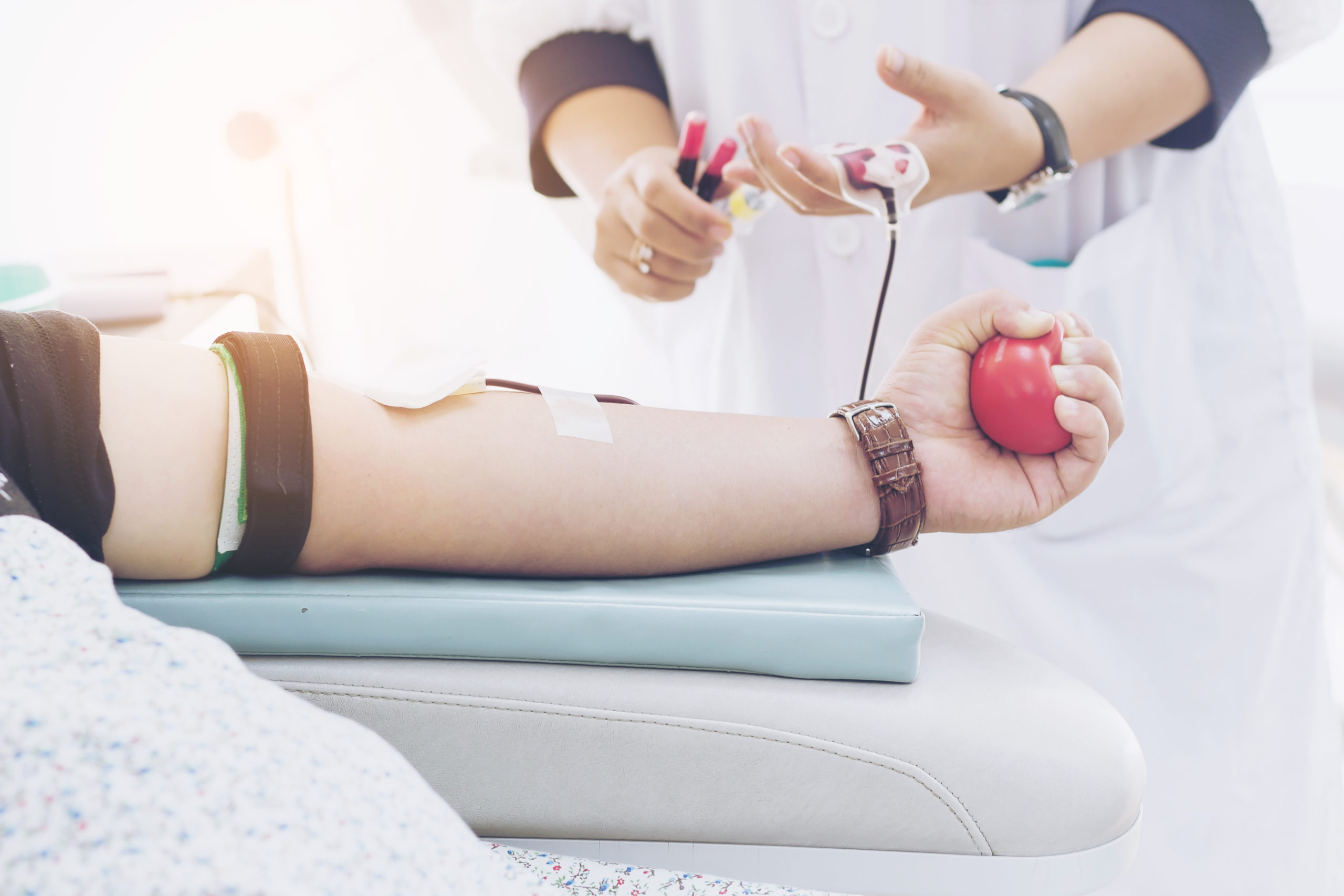 How much antibodies required for immunity against COVID-19. Get the facts from Apollo experts.